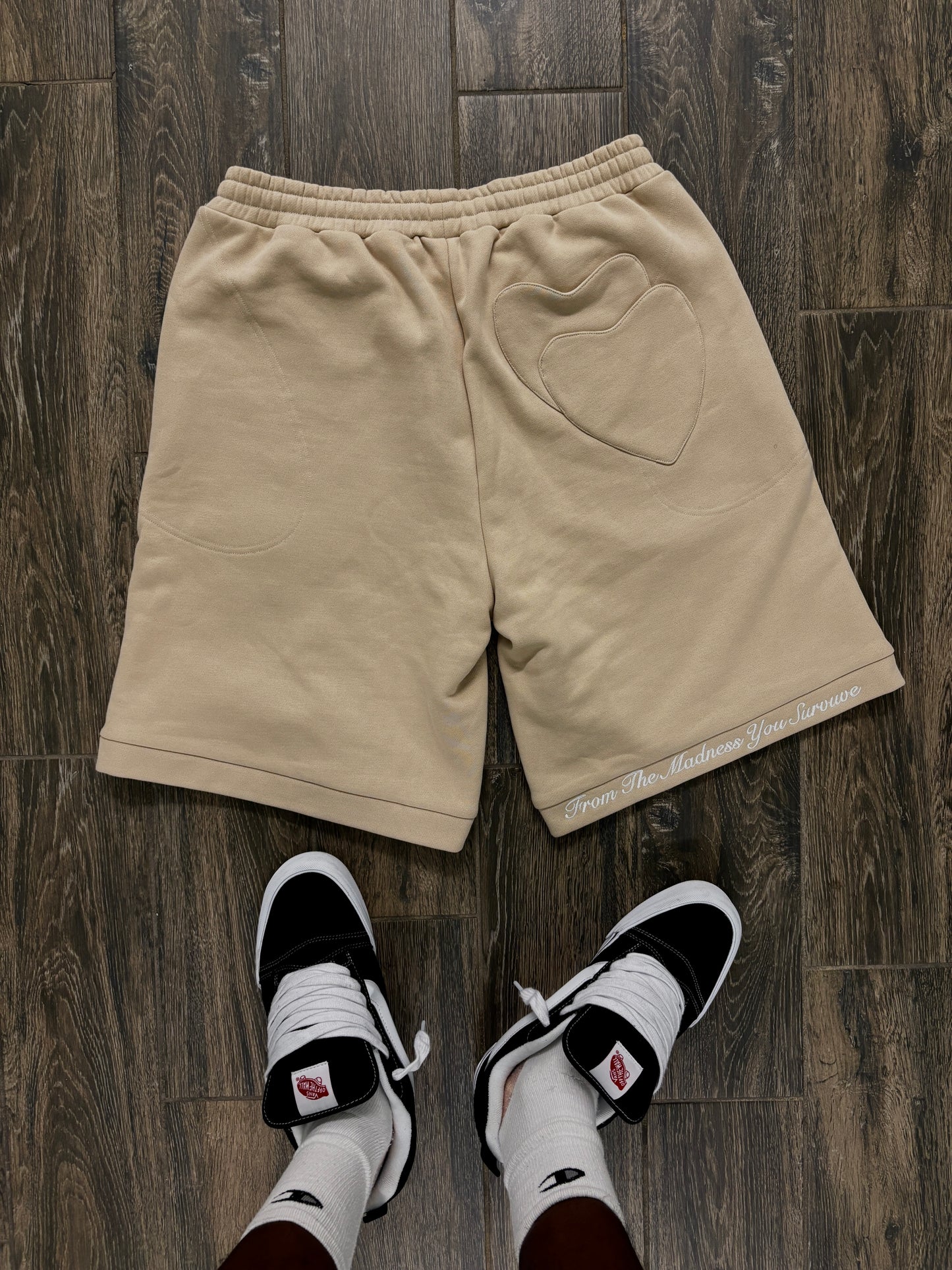 OVERSIZED COZY SHORTS
